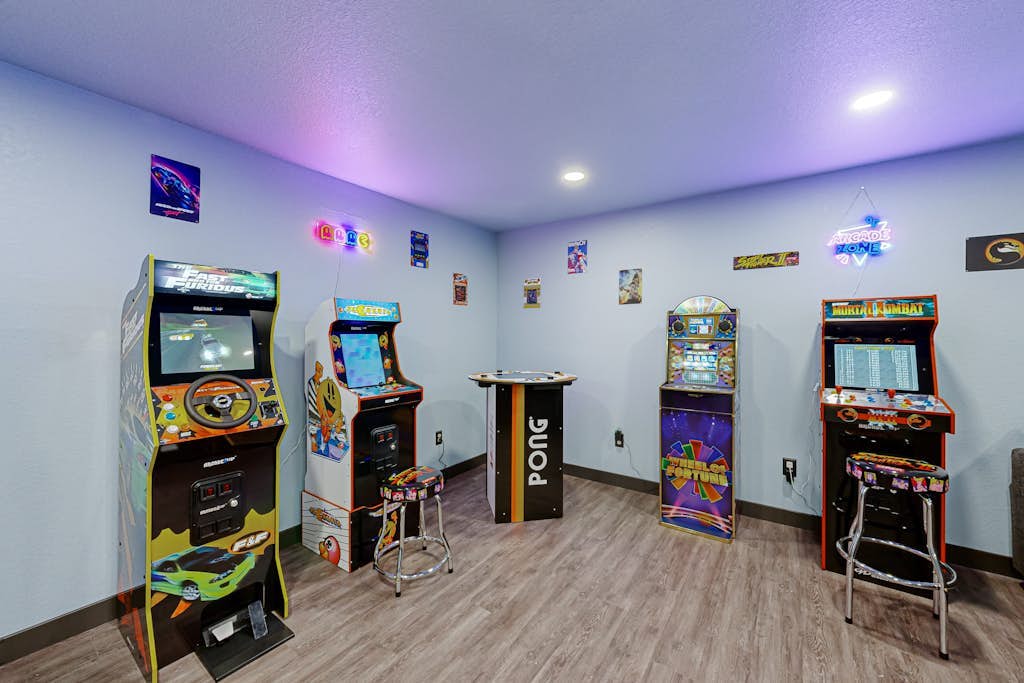 Spacious mountain view home with gas fireplace, game room & heated 4 car garage