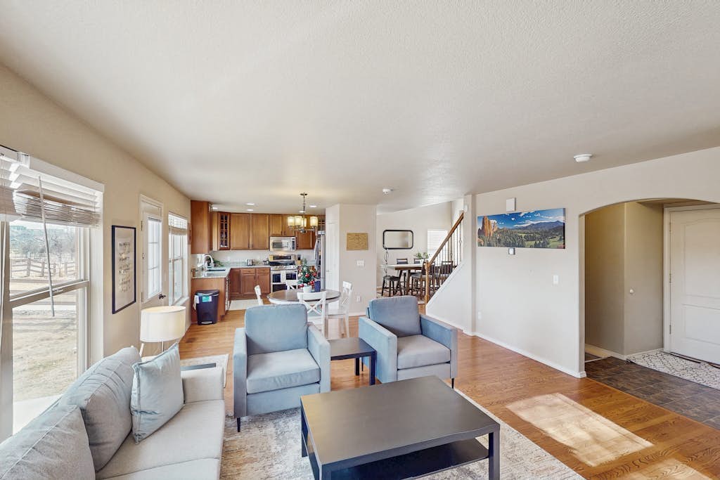 Family-Friendly home with dog friendly amenities, game room & mountain views