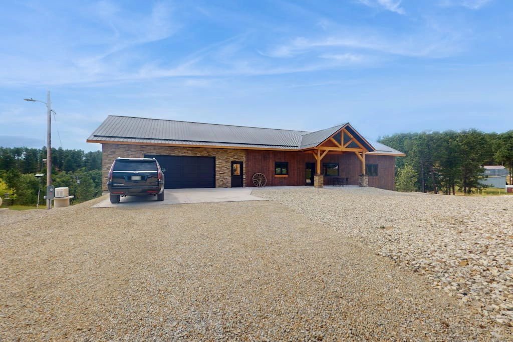 Bear Butte Retreat