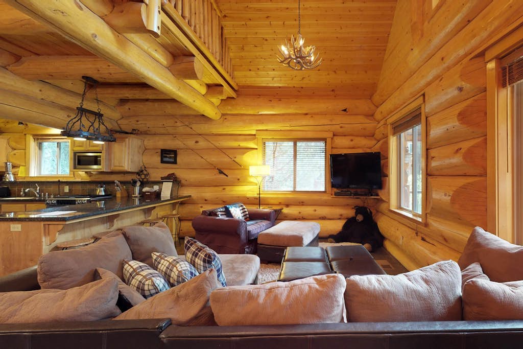 Custom-Built Log Cabin w/ Huge Deck & Great Location Steps from Huntington Lake
