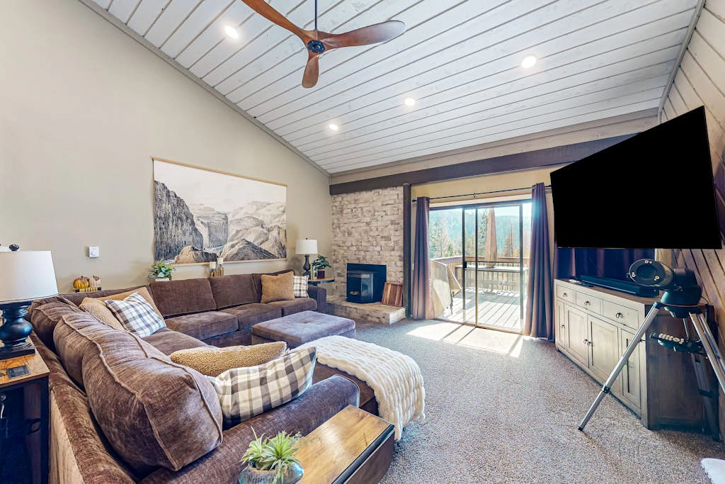 Cozy Mountain Condo