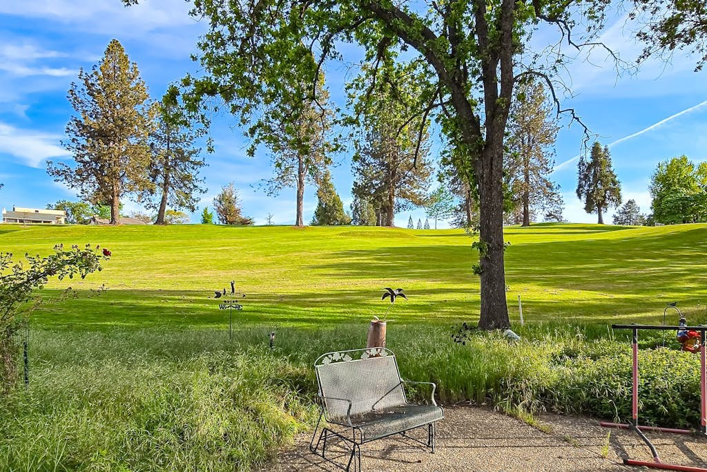 4BR Golf-Course-Front Home w/ Sauna, Wifi, W/D, Near Dunn Court Beach