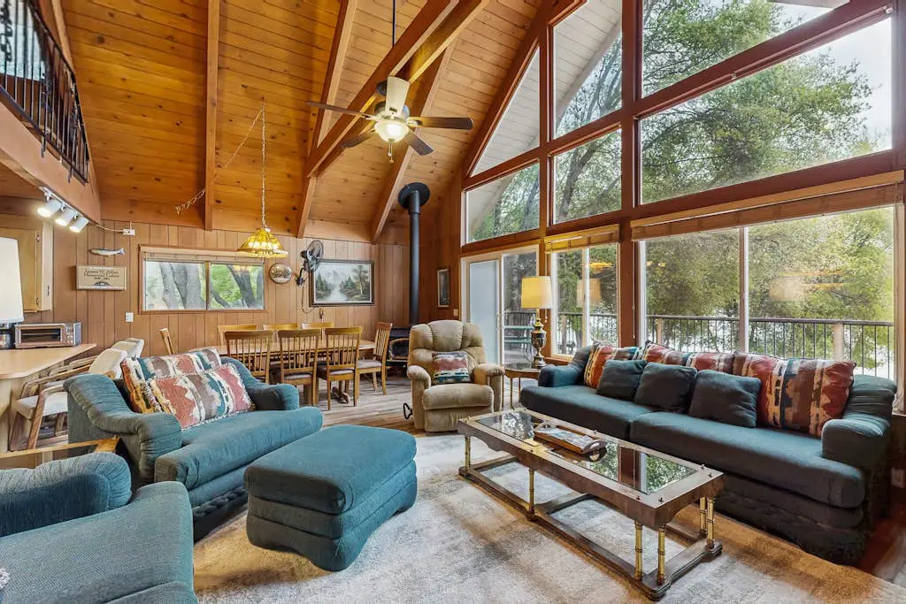Allen Edgewater Retreat