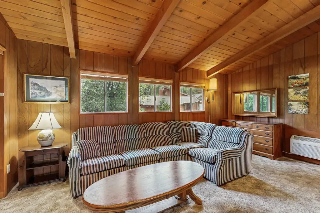 Allen Edgewater Retreat