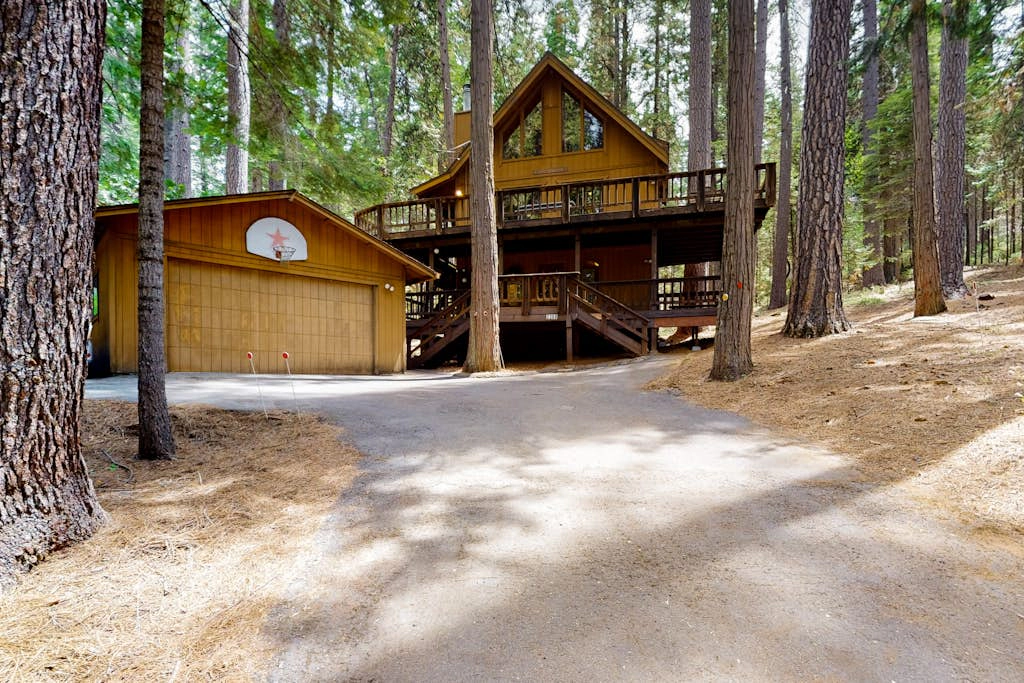 Cresta Cabin