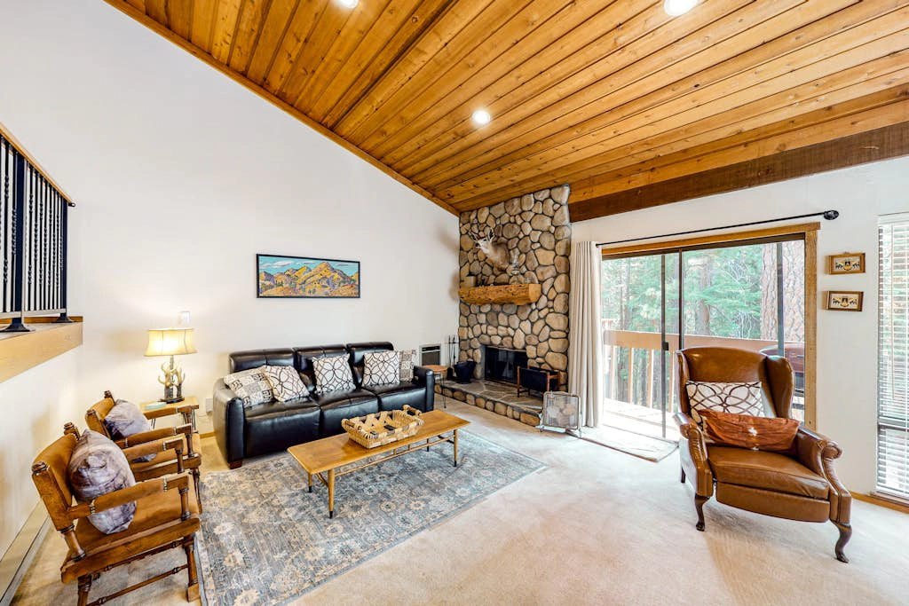 Huntington Lake Condo 92