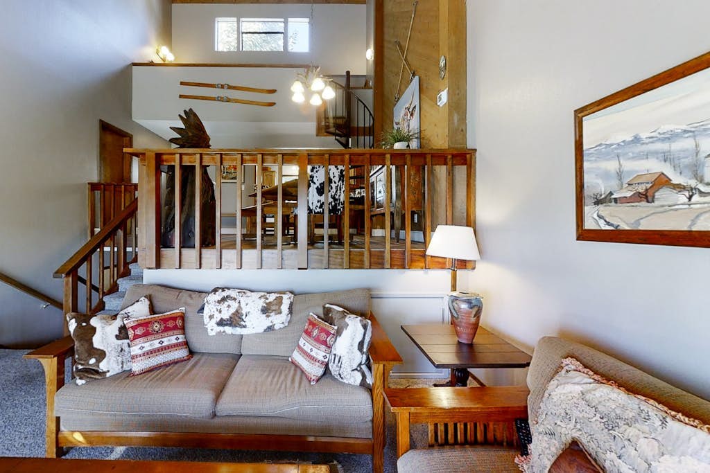 3BR Huntington Lake Condo w/ mountain views, 2 decks, WiFi, & private W/D