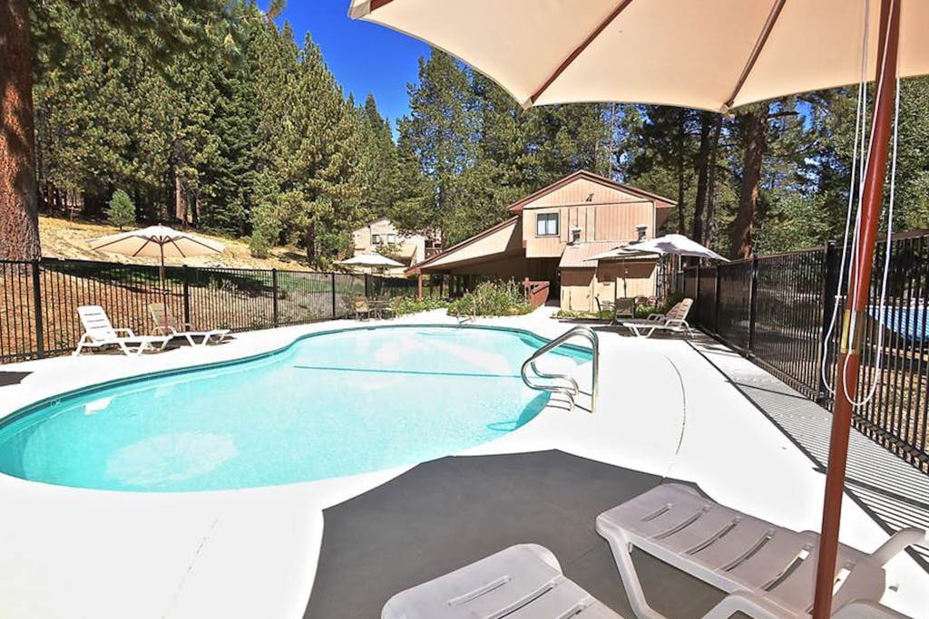 Cozy Mountain Condo with Hot Tub & Seasonal Pool - Year-Round Outdoor Fun Nearby