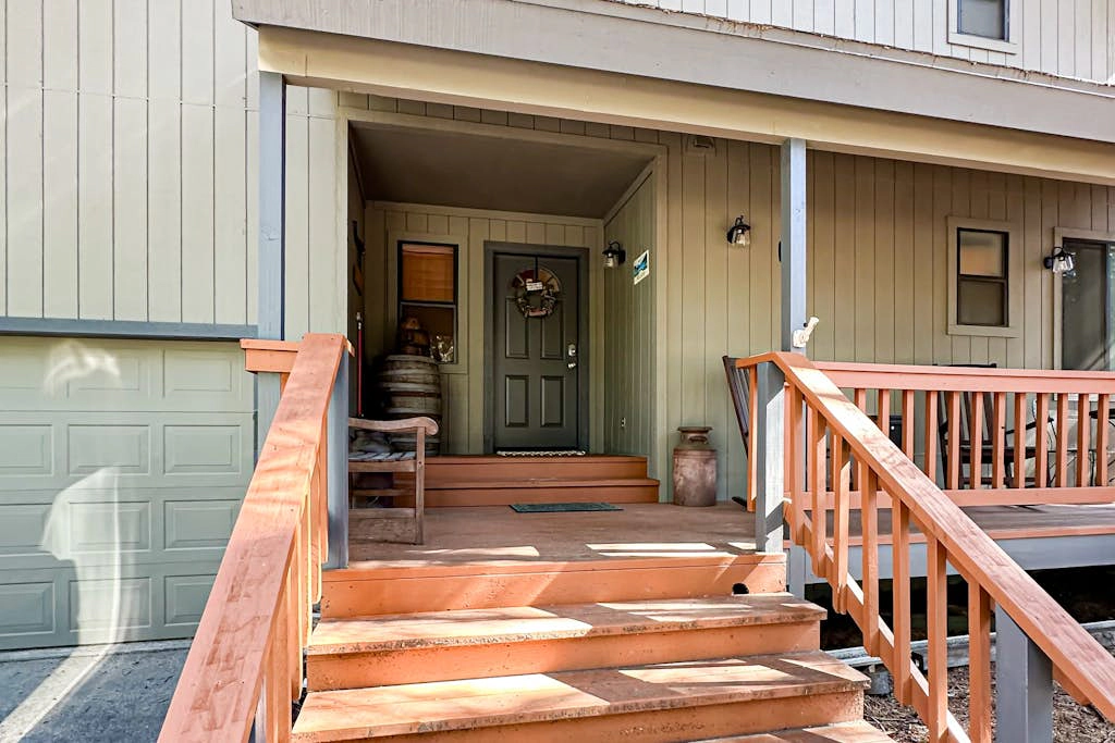 Bearfoot Getaway