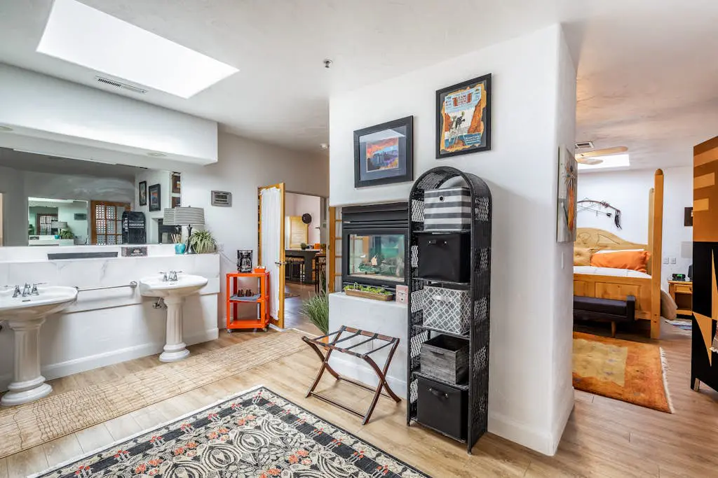 Sunny Cozy Condo