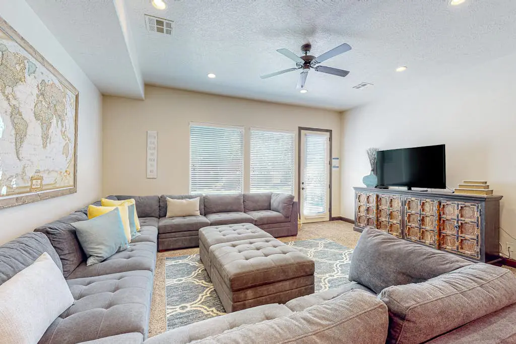 Coral Ridge Retreat