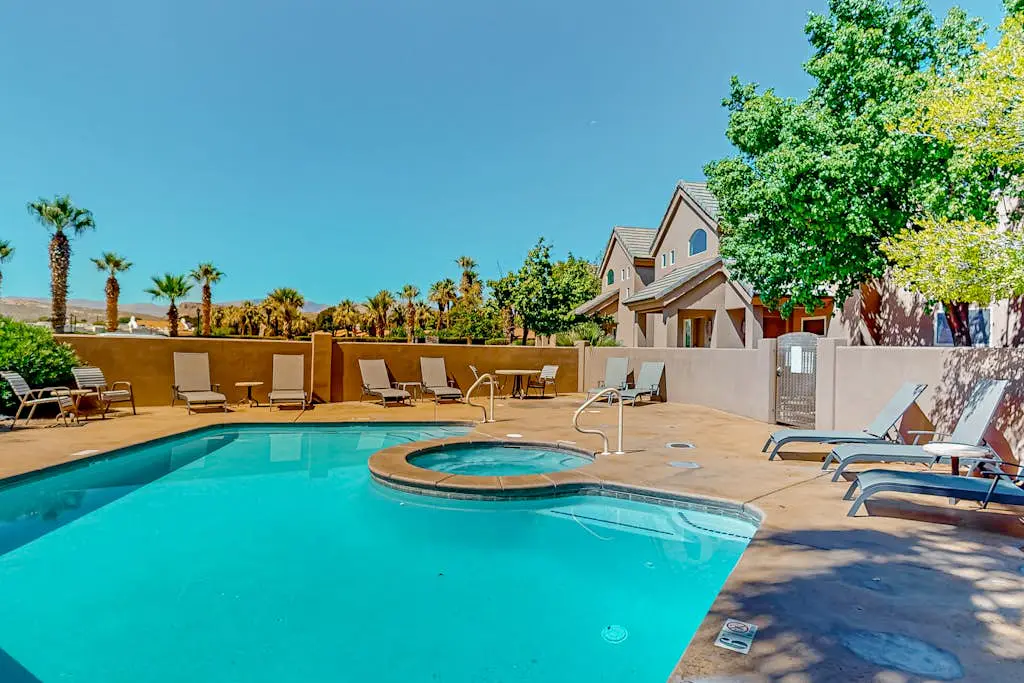 Point Vista Retreat