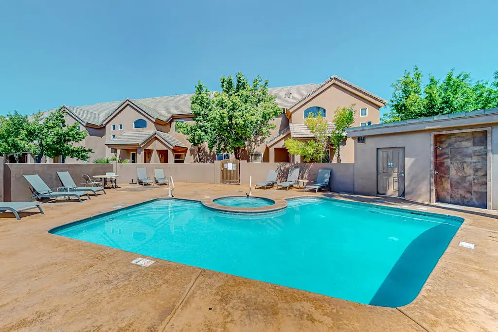 Point Vista Retreat