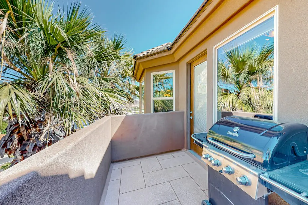 Point Vista Retreat