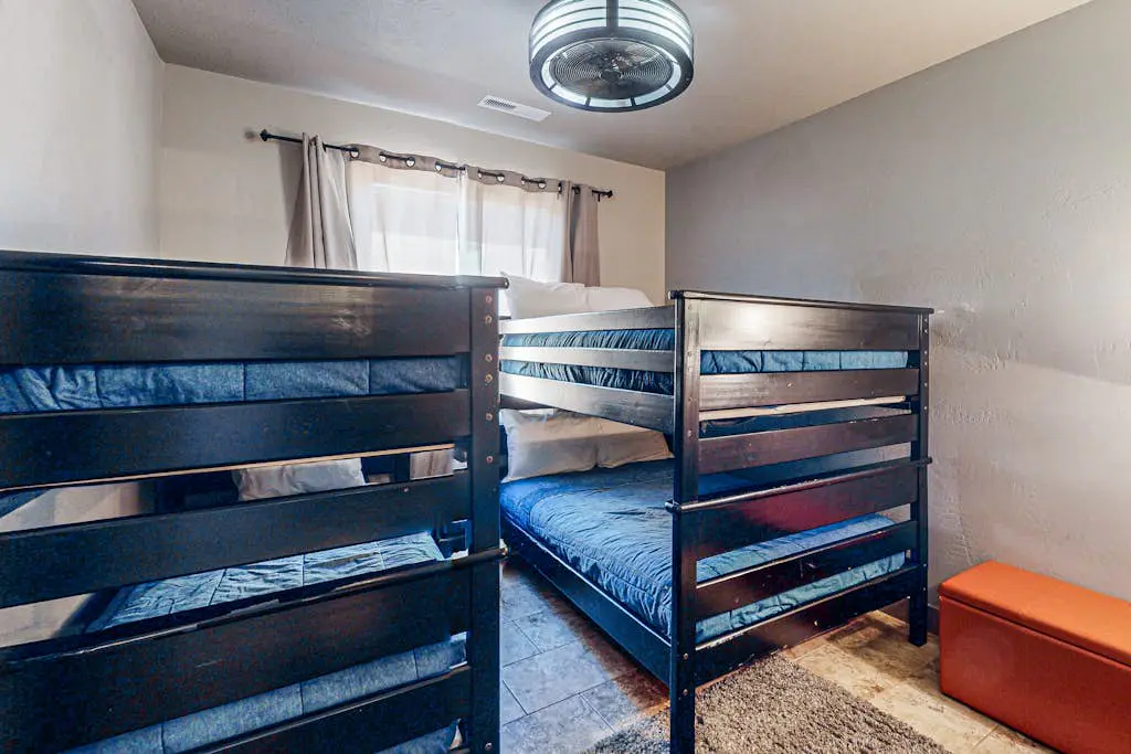 Red Mountain Retreat- Paradise Village #5