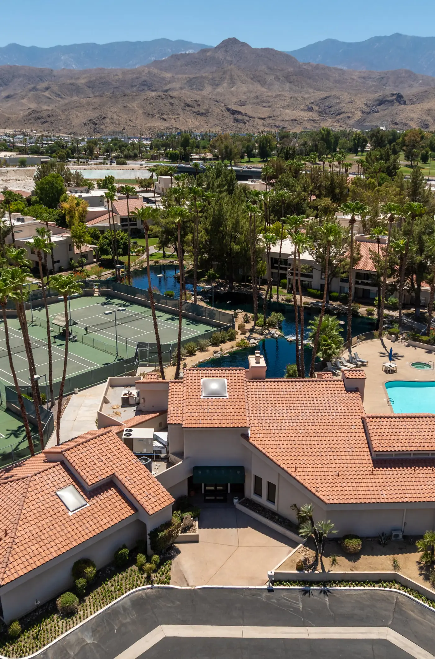 Desert Shores