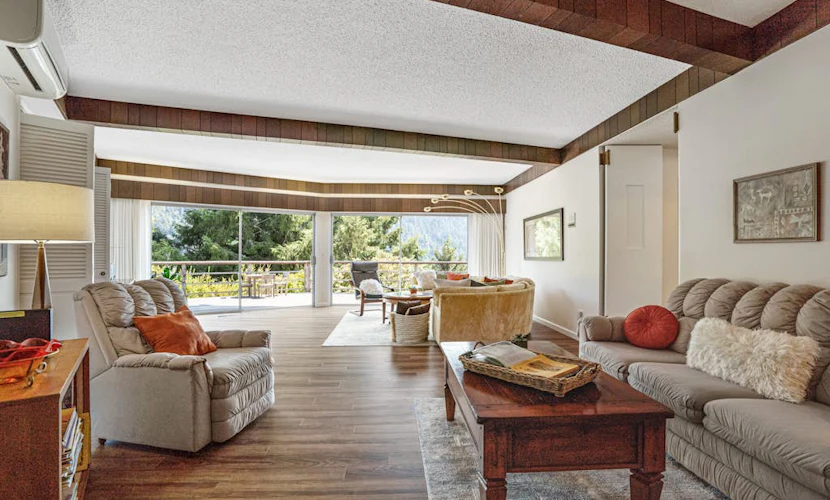 Set on a hilltop surrounded by Redwood National Park w/ views of the Pacific