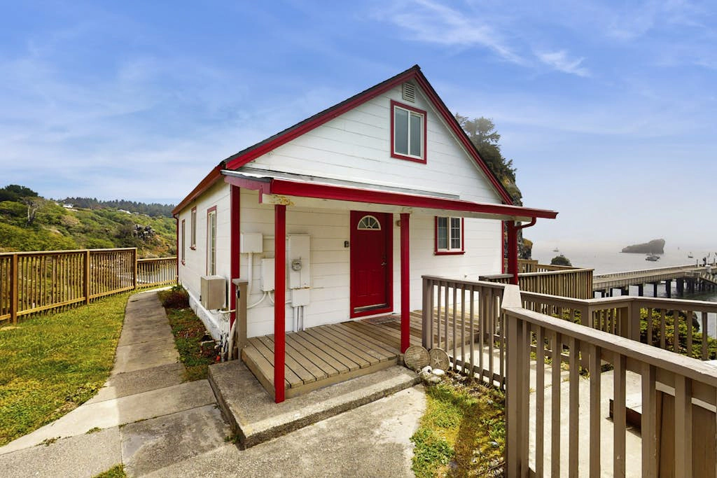Seascape Home
