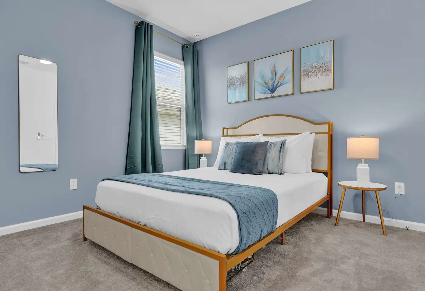 Modern Home at Sonoma! Sleeps 32