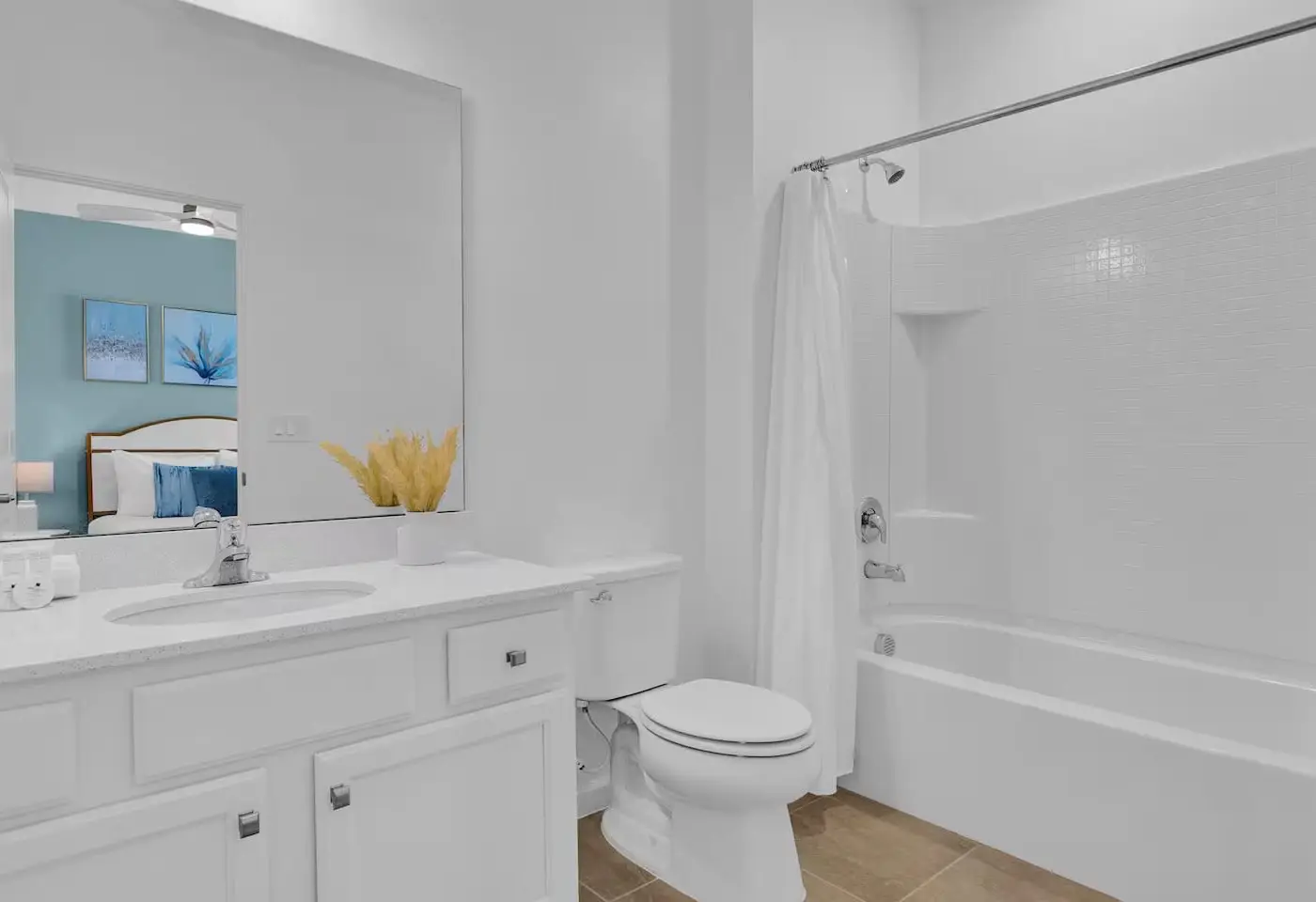 Modern Home at Sonoma! Sleeps 32