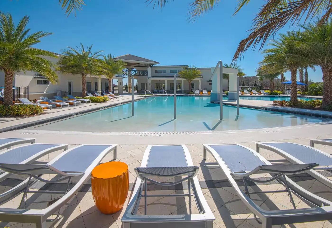 Modern Home at Sonoma! Sleeps 32