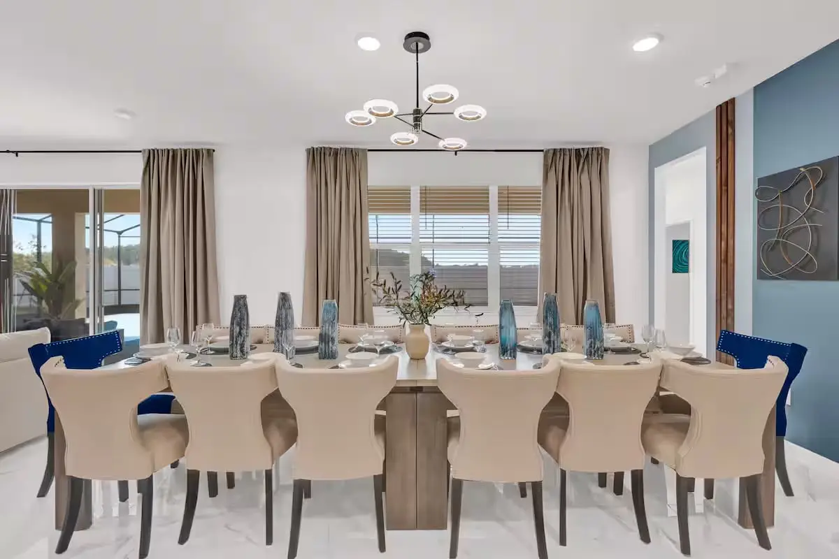 Modern Home at Sonoma! Sleeps 32