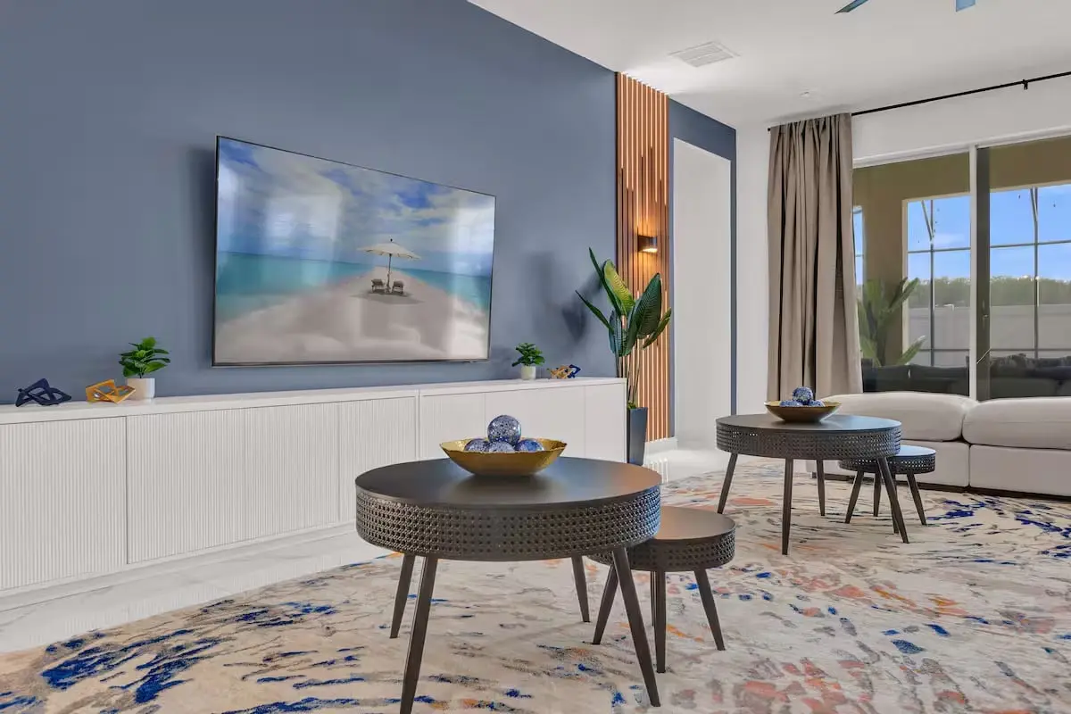 Modern Home at Sonoma! Sleeps 32
