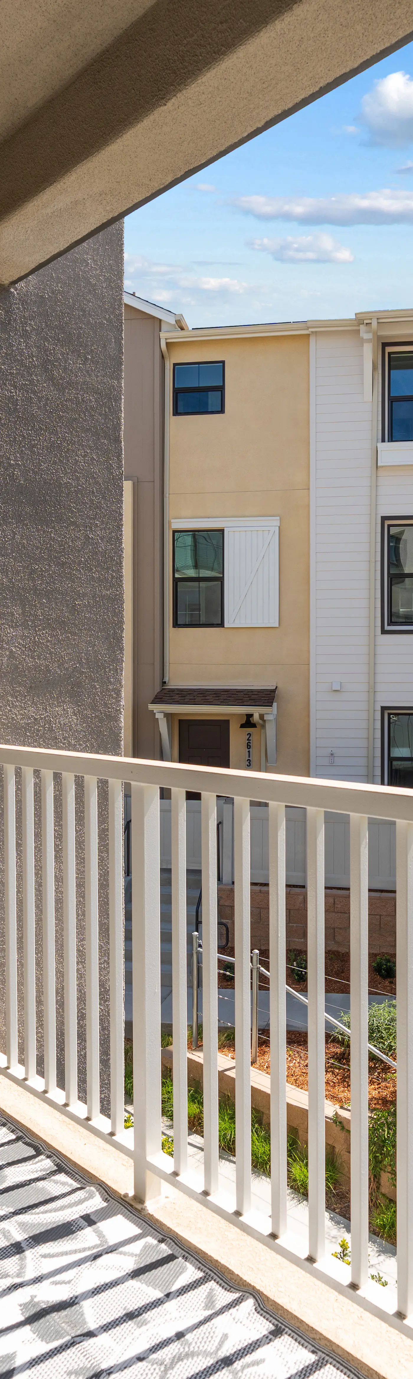 Modern 4BR Townhouse near Beach & Legoland