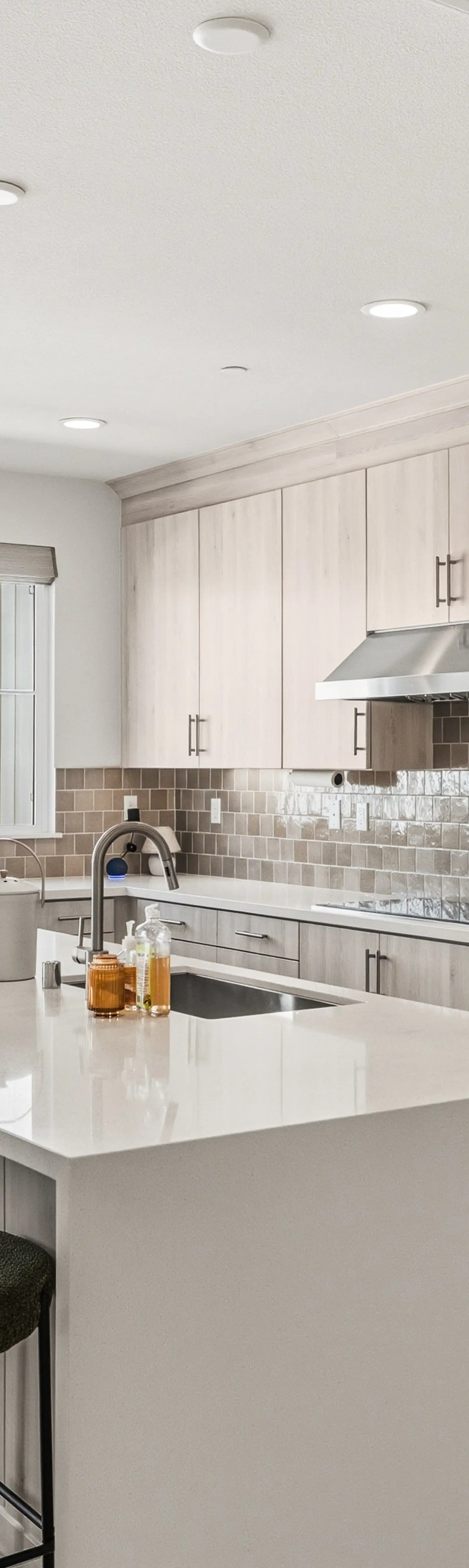 Modern 4BR Townhouse near Beach & Legoland