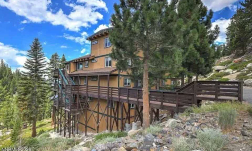 Heavenly Vista Lago Lake Views