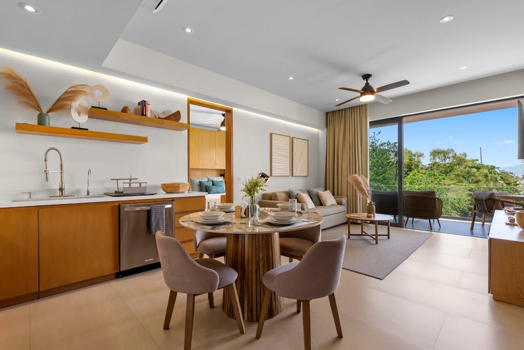 New Home 3BR condo near the ocean with pool, gym, AC, and full kitchen