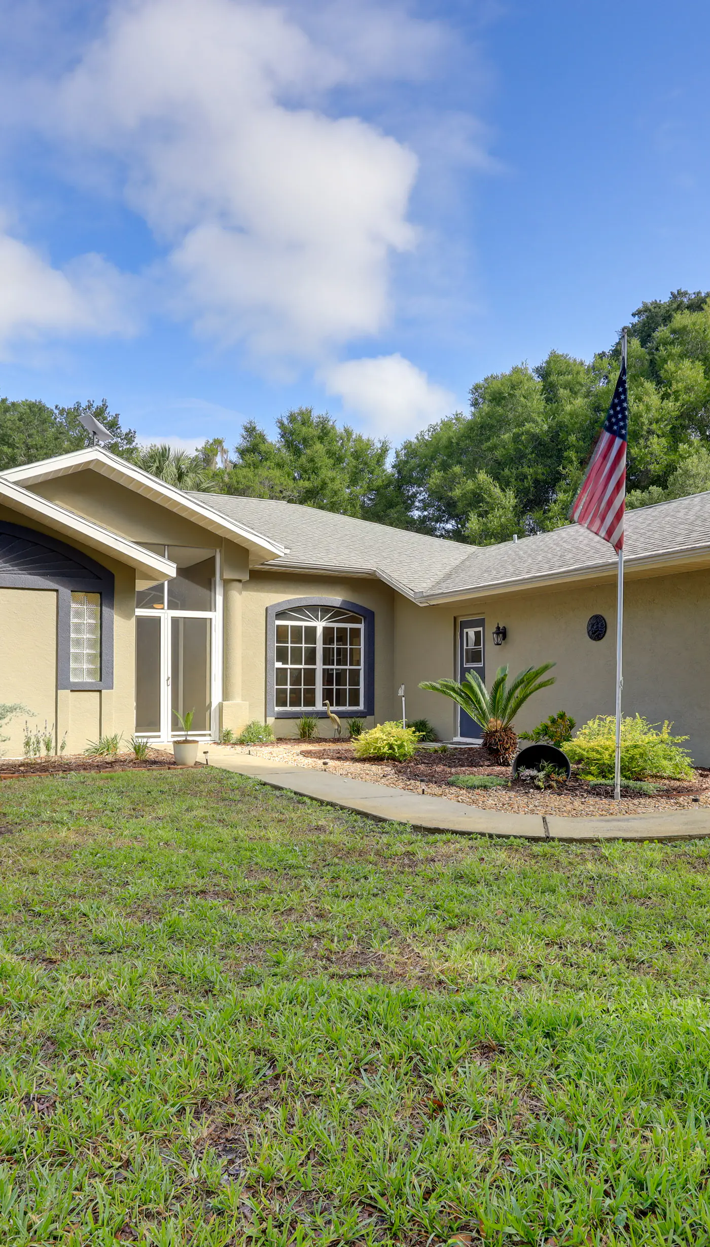 3 Mi to Dunnellon Historic District: Home w/ Lanai