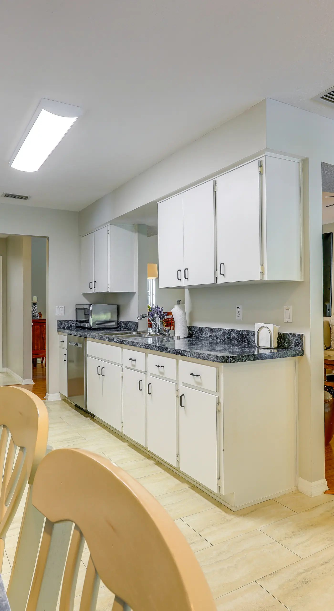 3 Mi to Dunnellon Historic District: Home w/ Lanai