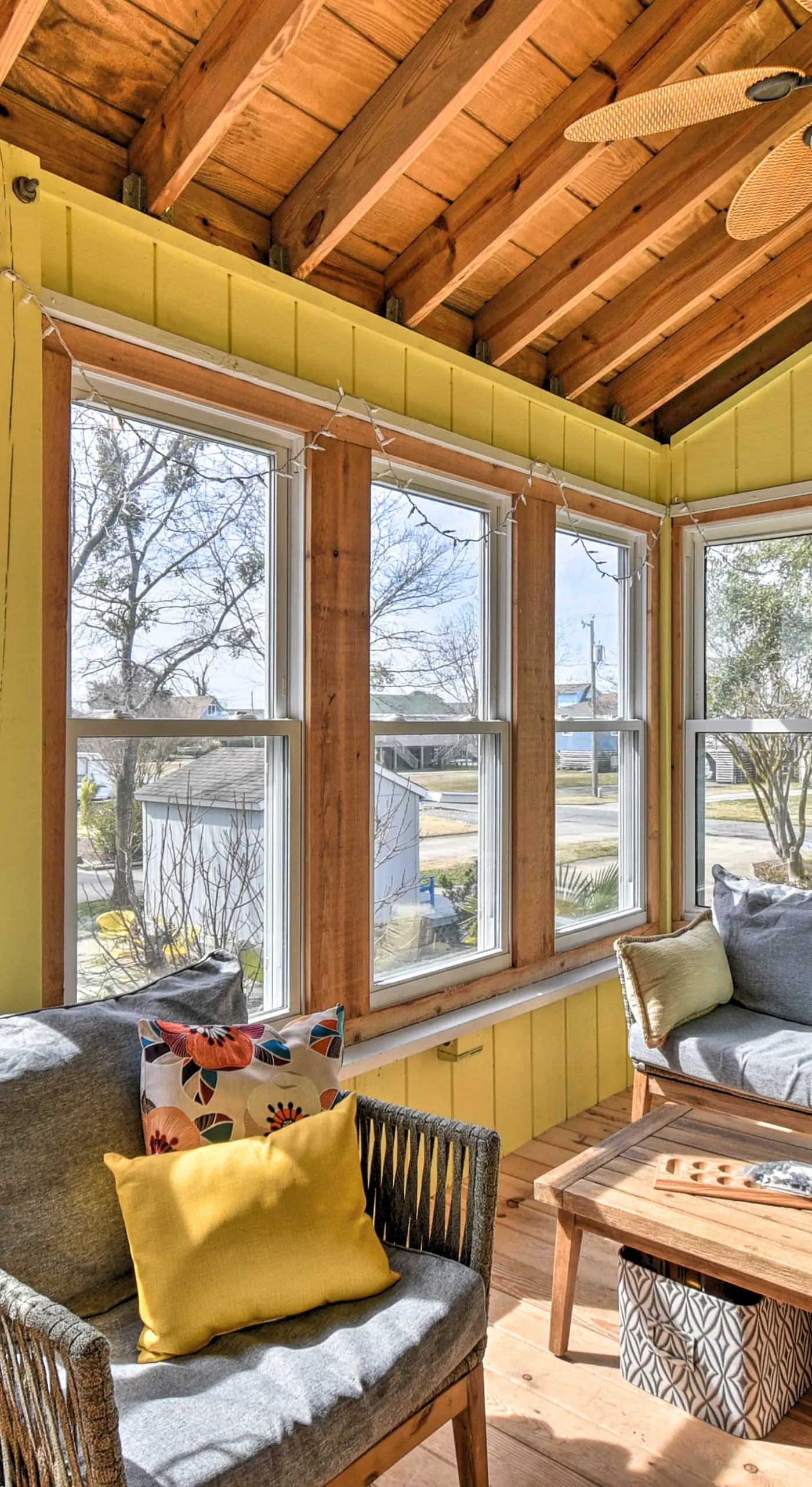 High-End Canal Front Paradise in Kill Devil Hills