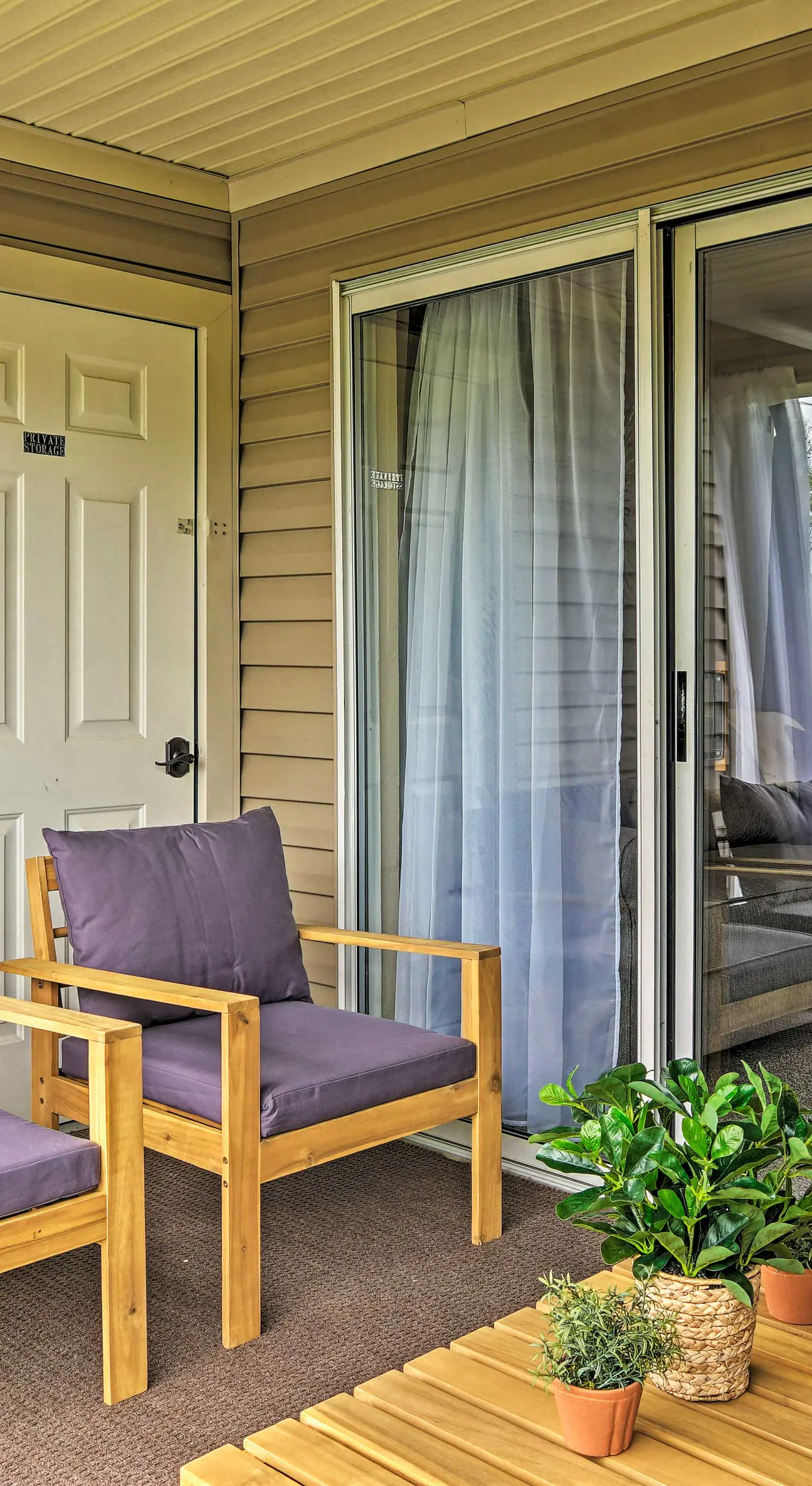 Branson Condo on Golf Course w/ Pool Access!