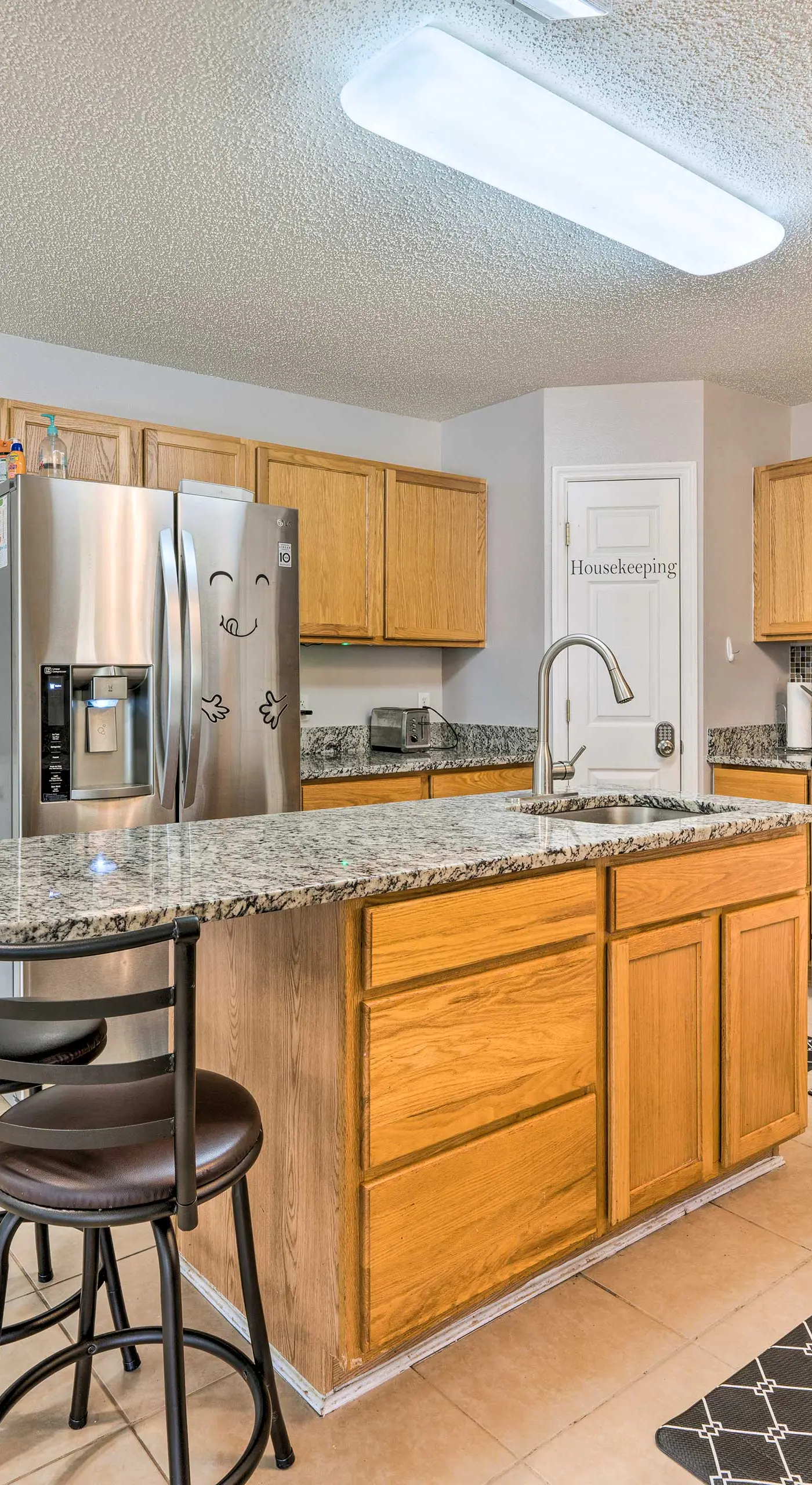 Game Room, Fenced Yard! Extended Base Near WDW