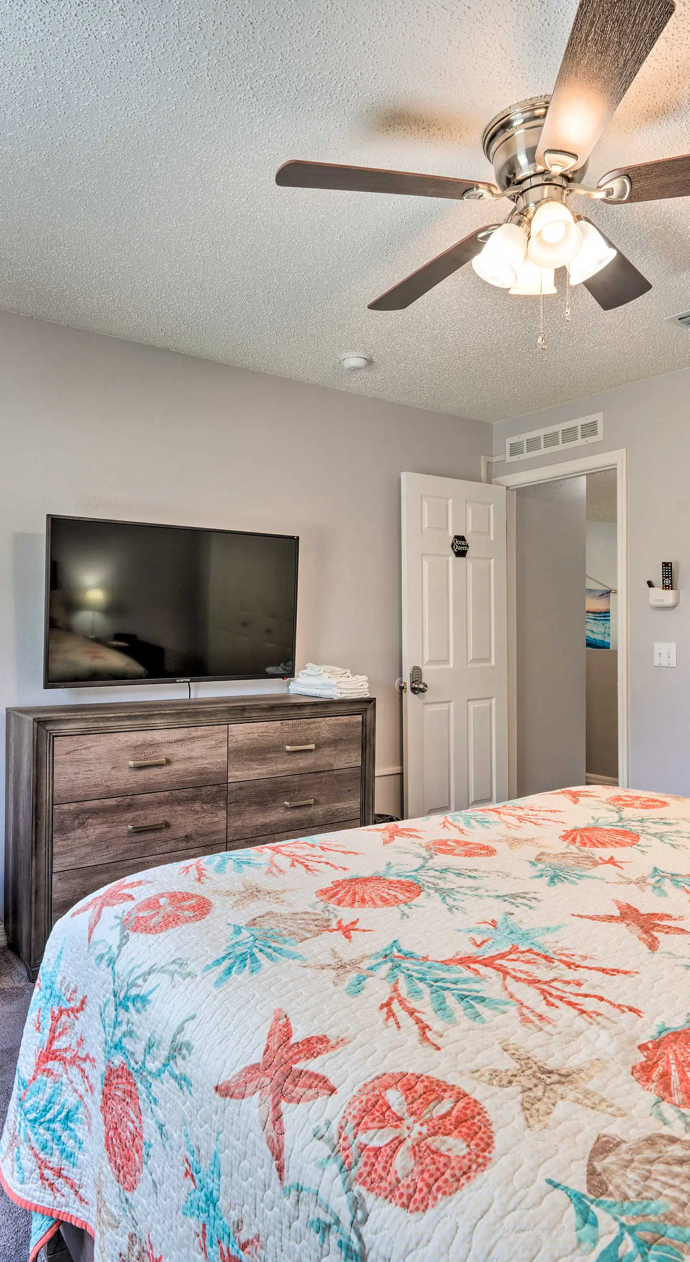 Game Room, Fenced Yard! Extended Base Near WDW