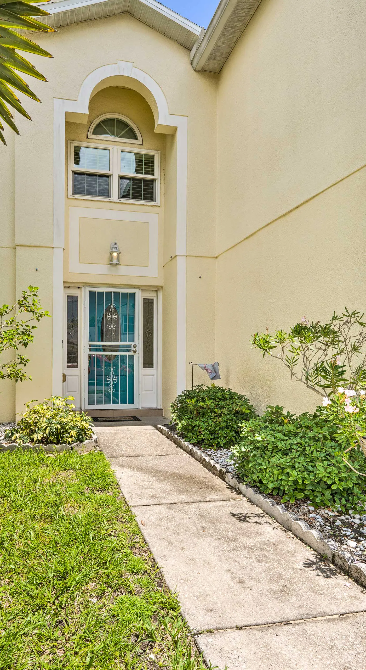 Game Room, Fenced Yard! Extended Base Near WDW