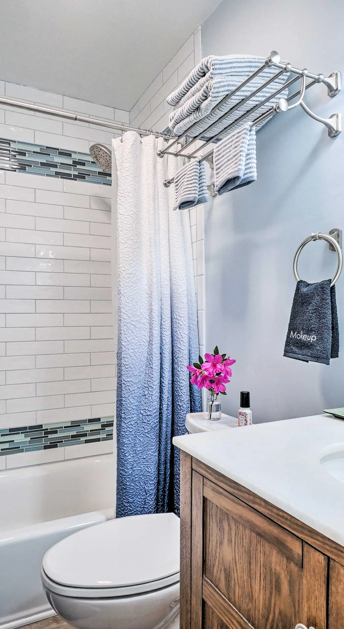 Cozy Wilmington Vacation Rental: 10 Mi to Beach!