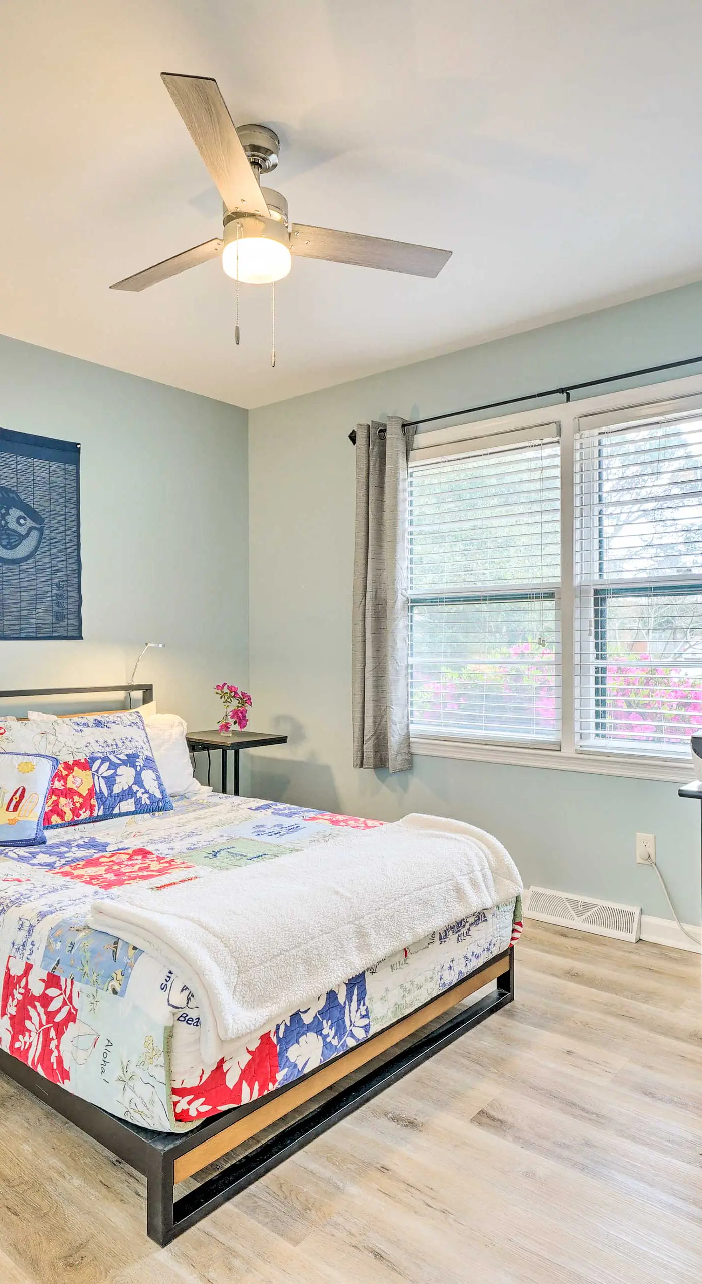 Cozy Wilmington Vacation Rental: 10 Mi to Beach!