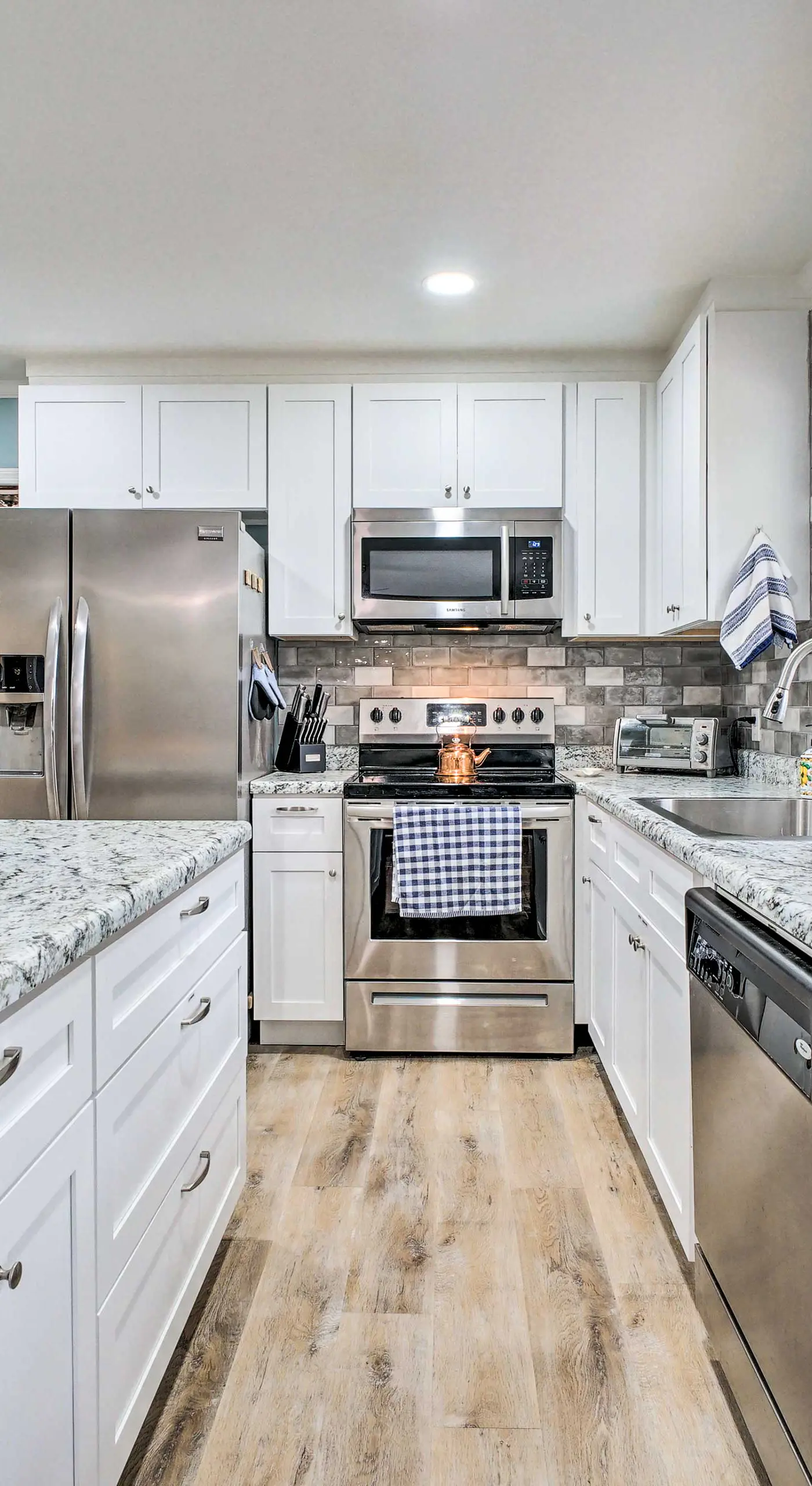 Cozy Wilmington Vacation Rental: 10 Mi to Beach!
