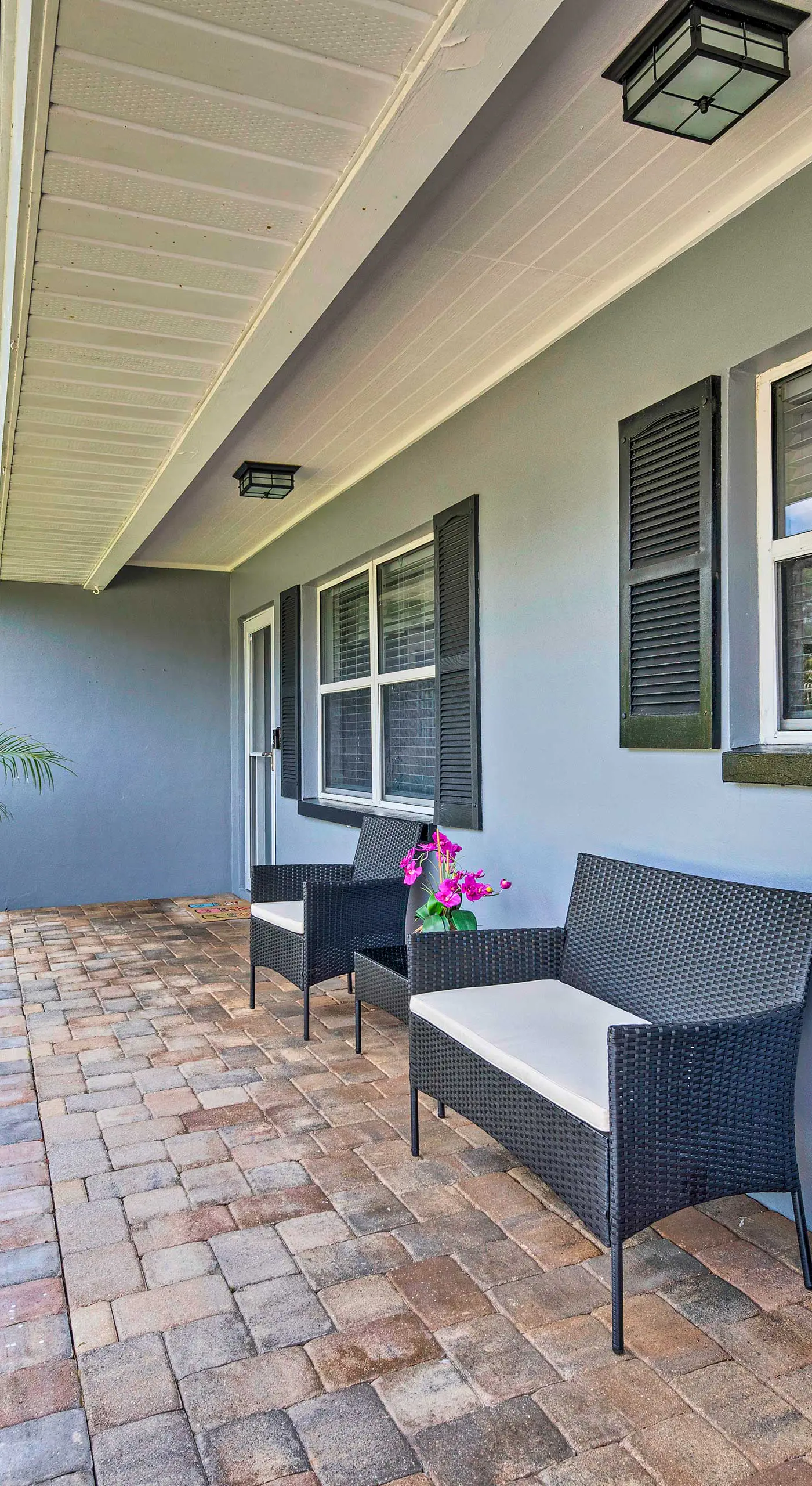 Hot Tub + Game Room: Crystal River Retreat!