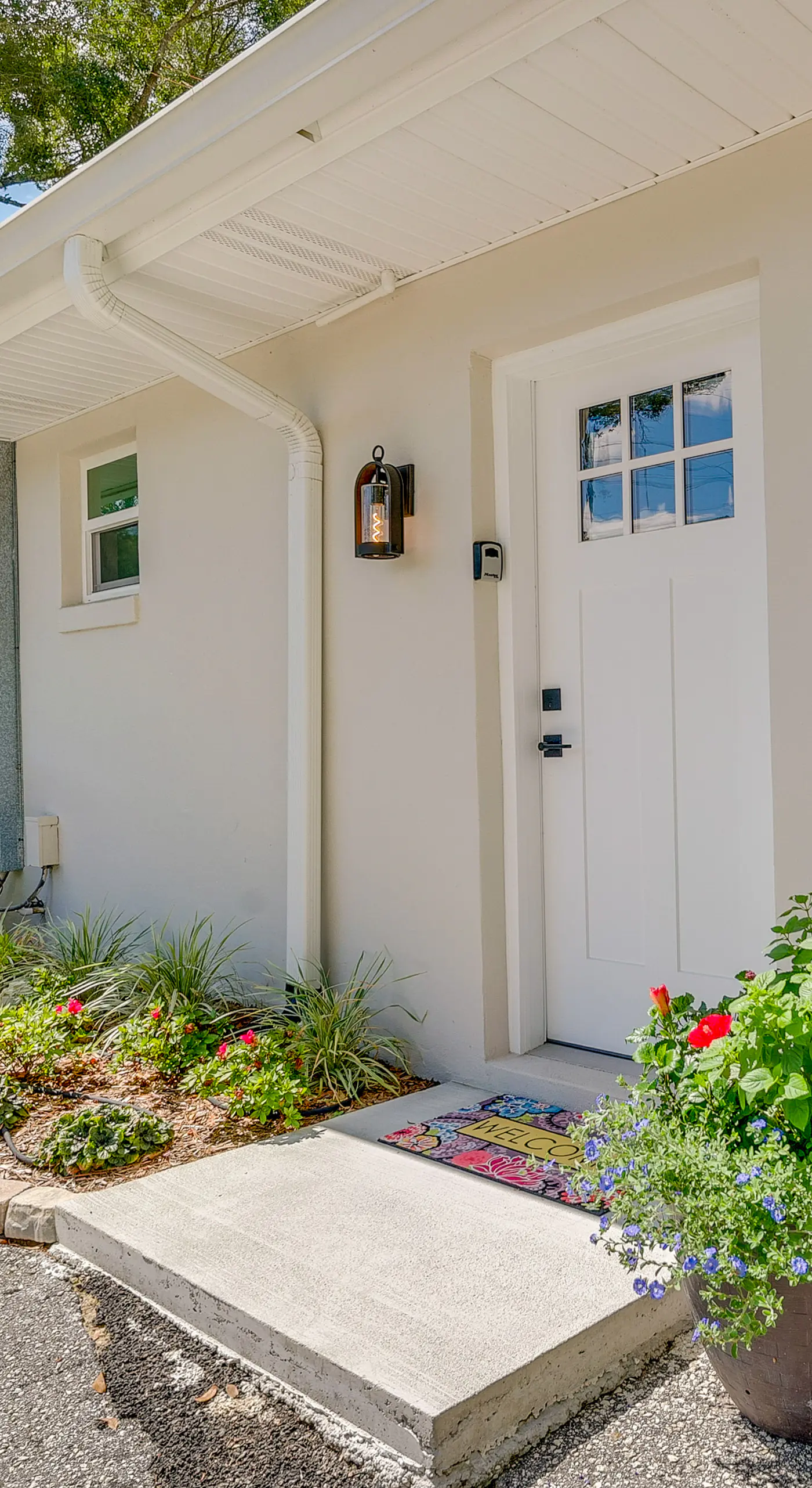 Cozy Ocala Retreat w/ Pool, Screened Lanai!
