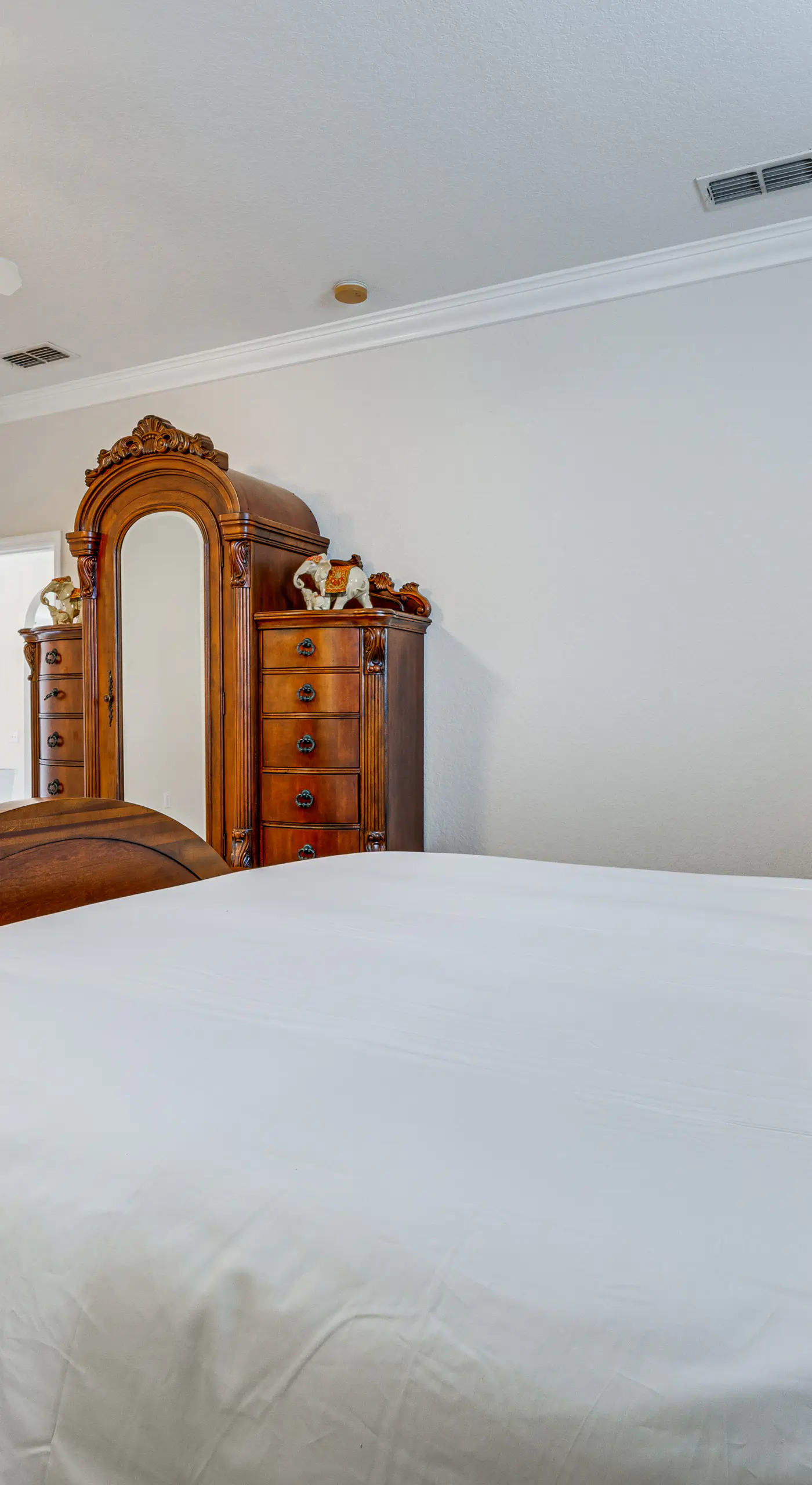Fully Furnished Home w/ Pool | 31+ Night Stays