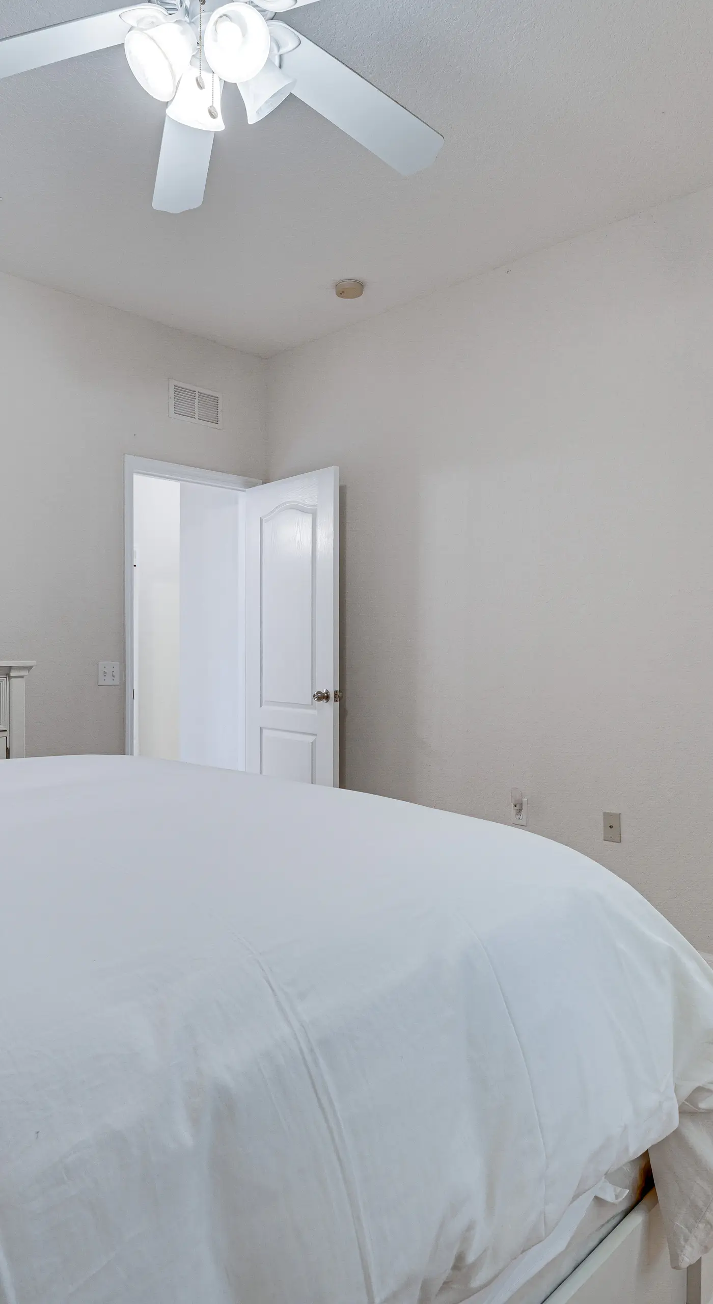Fully Furnished Home w/ Pool | 31+ Night Stays