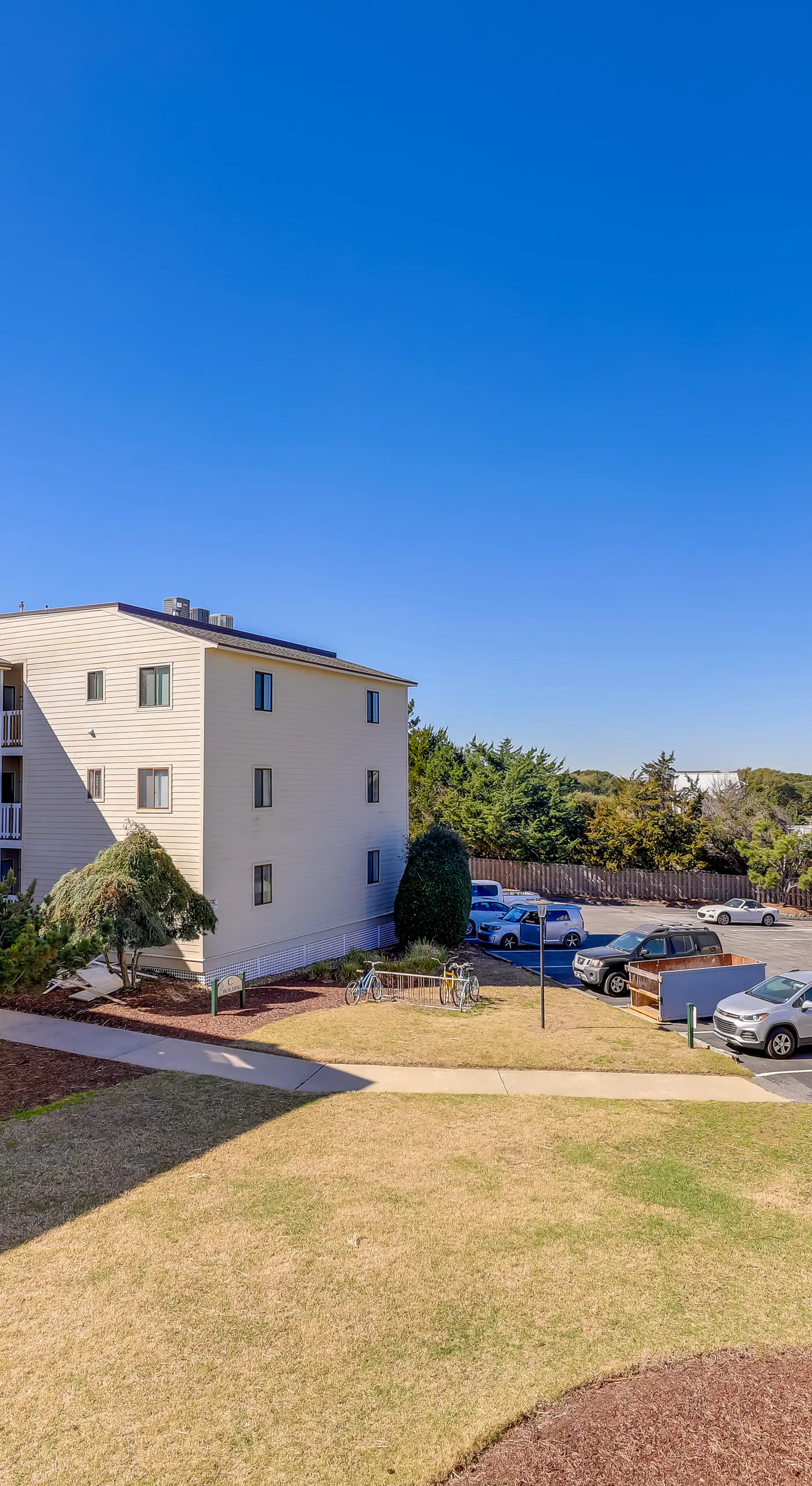 Emerald Isle Vacation Rental w/ Resort Pool!