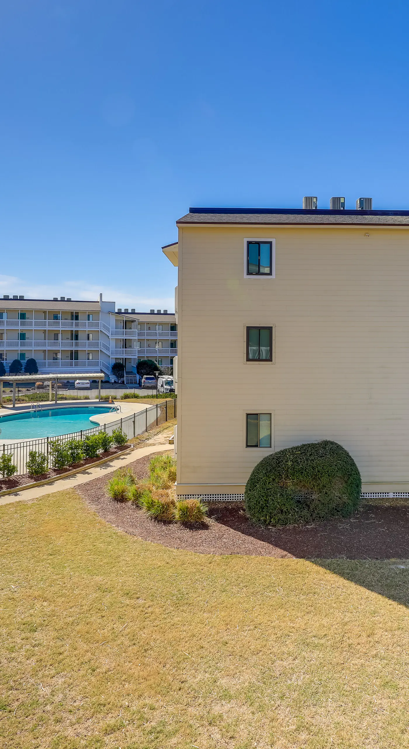 Emerald Isle Vacation Rental w/ Resort Pool!