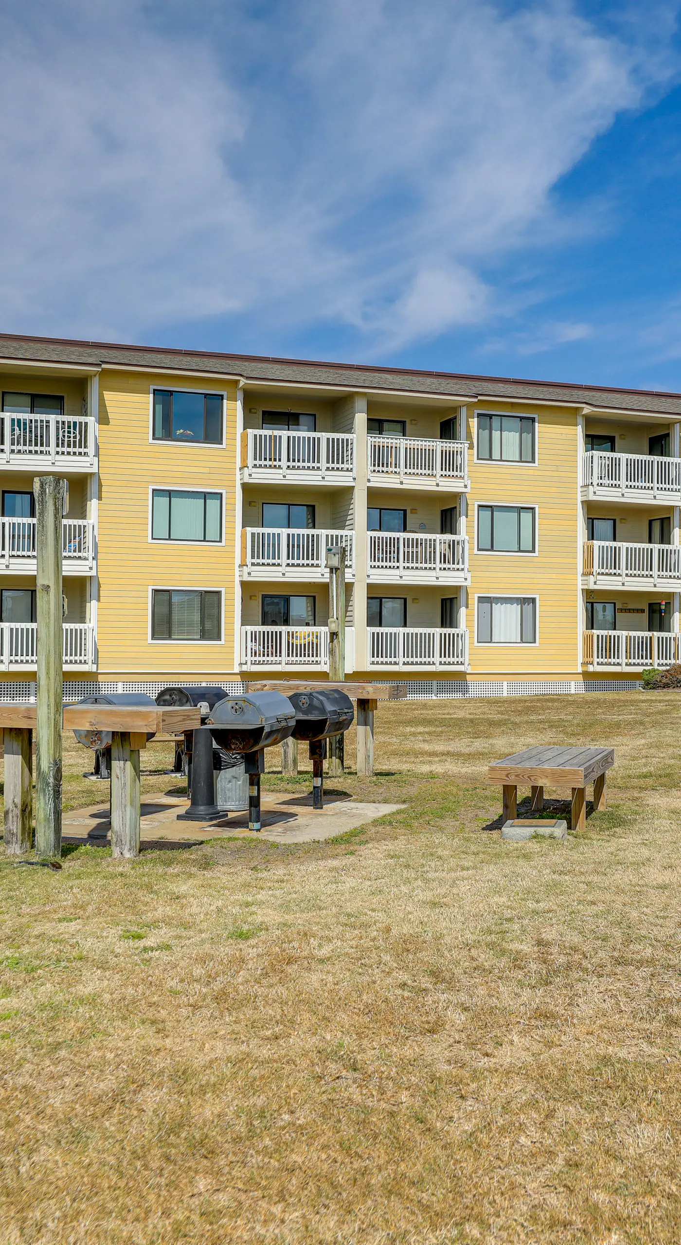 Emerald Isle Vacation Rental w/ Resort Pool!