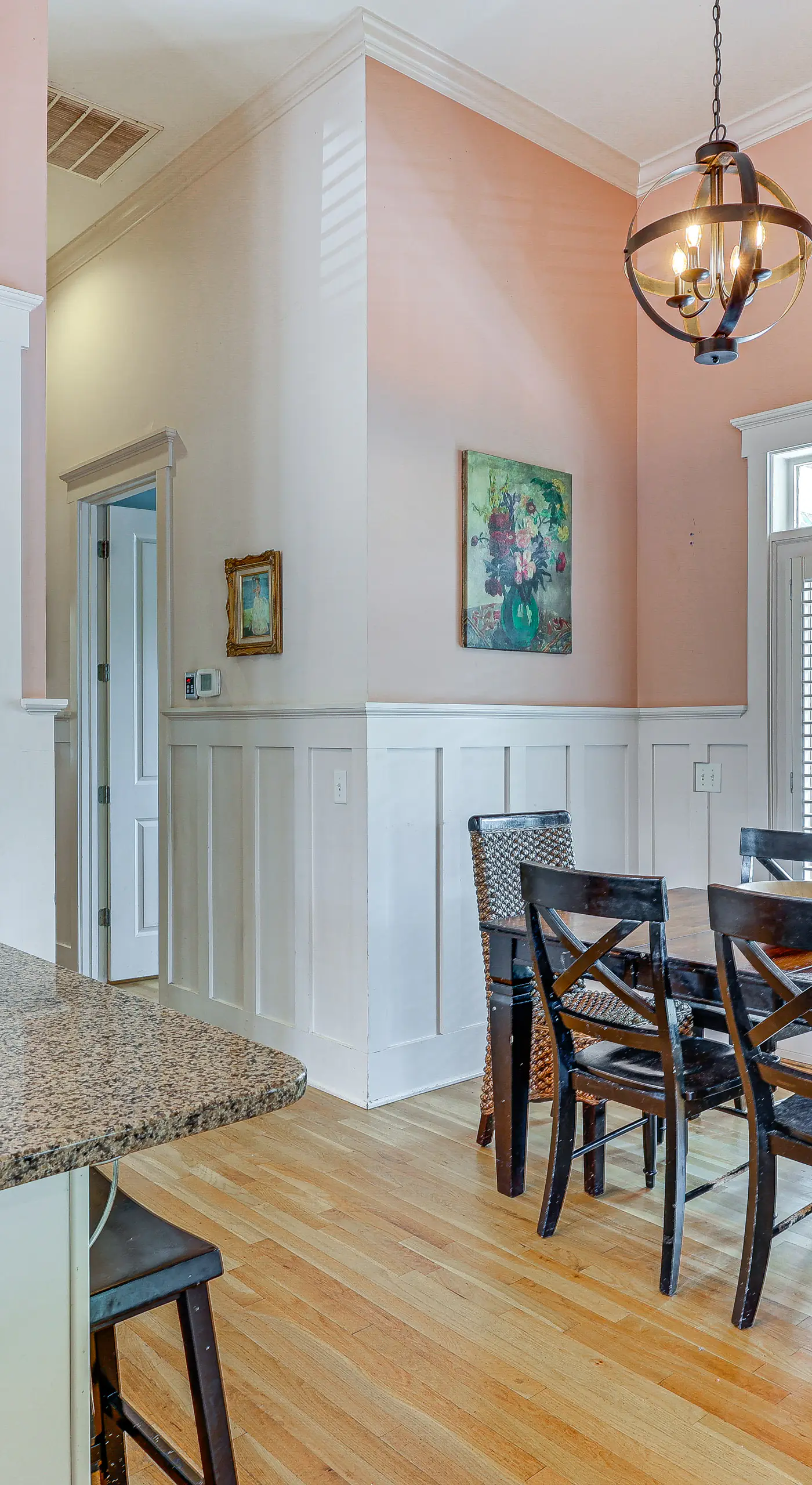 Charming Wilmington Cottage - Walk to Downtown!