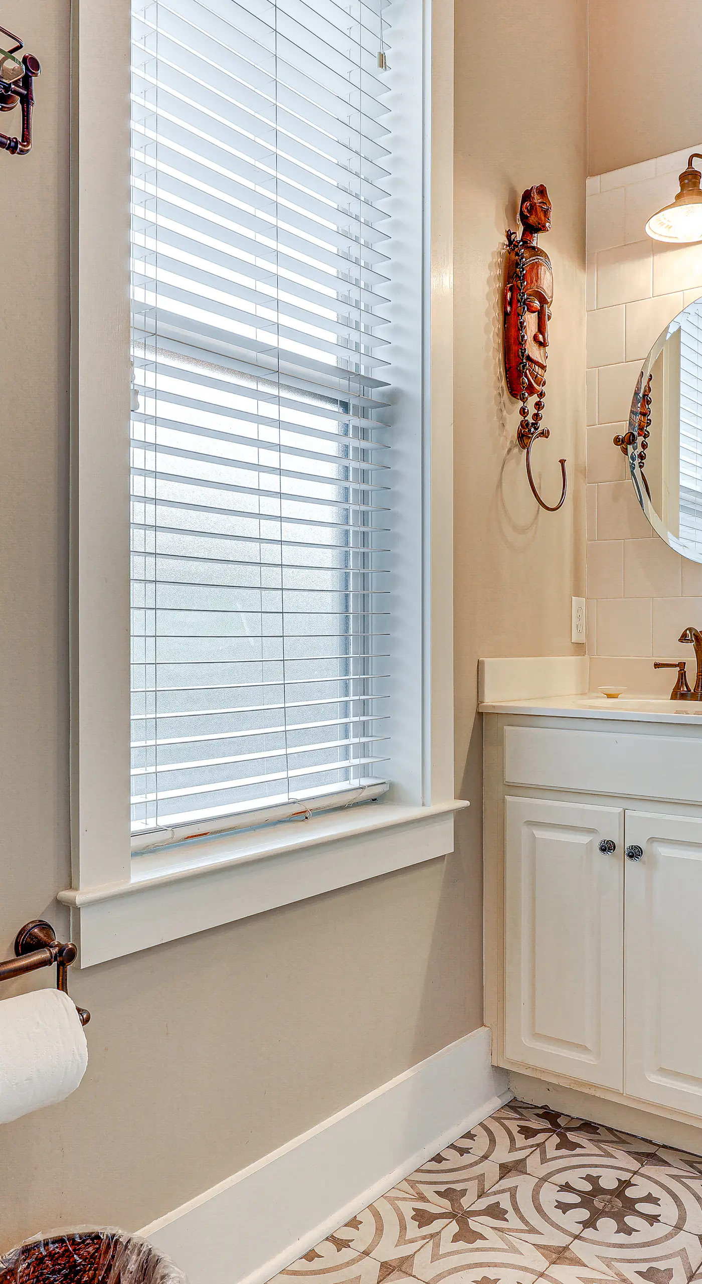 Charming Wilmington Cottage - Walk to Downtown!